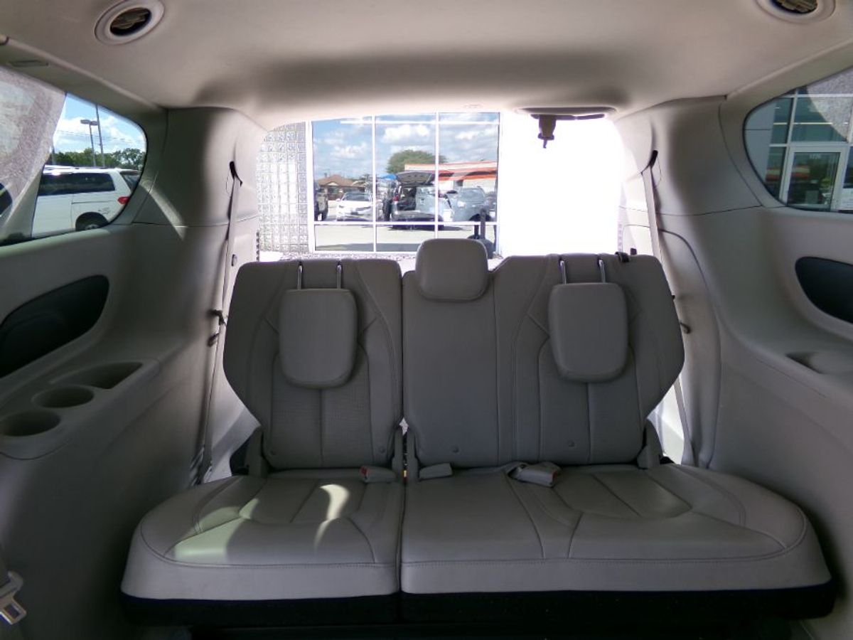 2021 CHRYSLER VOYAGER - Image 10