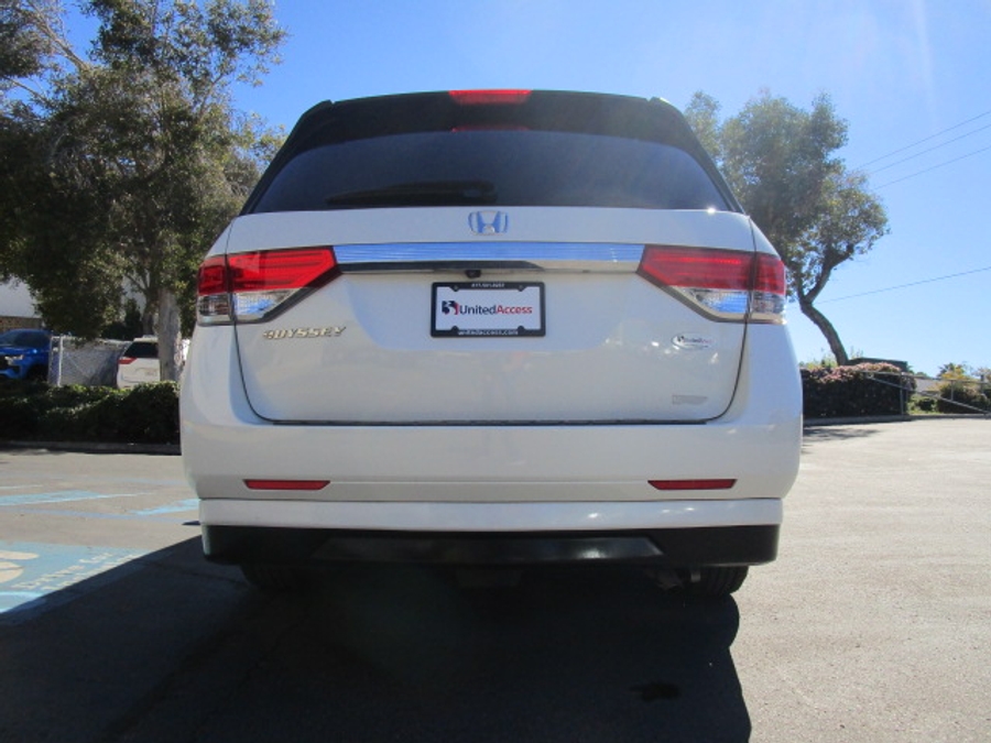 Used 2016 Honda Odyssey EX-L - VMI Side Entry Entry In Floor Automatic Ramp