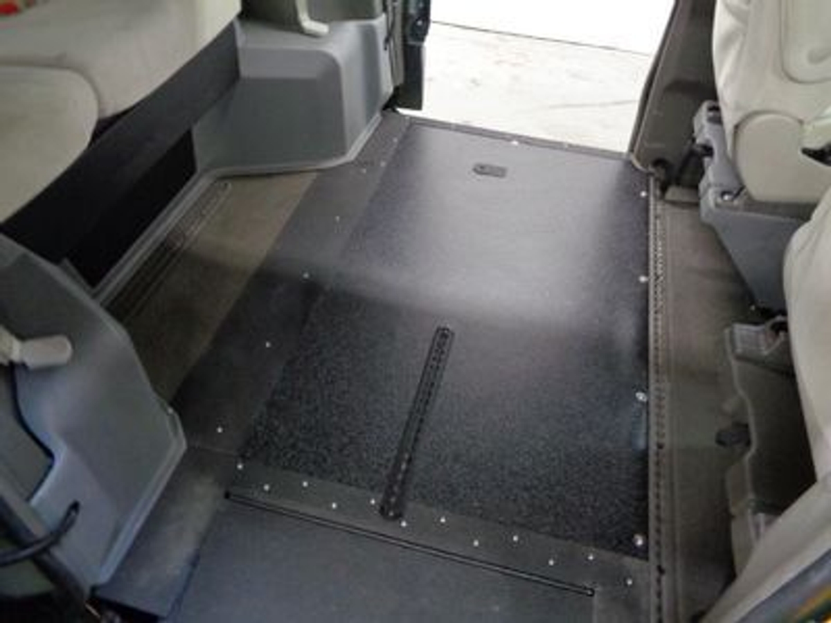 2014 TOYOTA SIENNA - Image 7