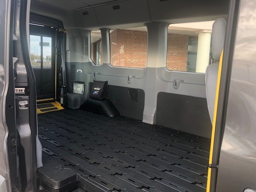 Used 2017 Ford Transit 350 XL - Fenton Mobility Rear Entry Entry Lift Automatic Ramp