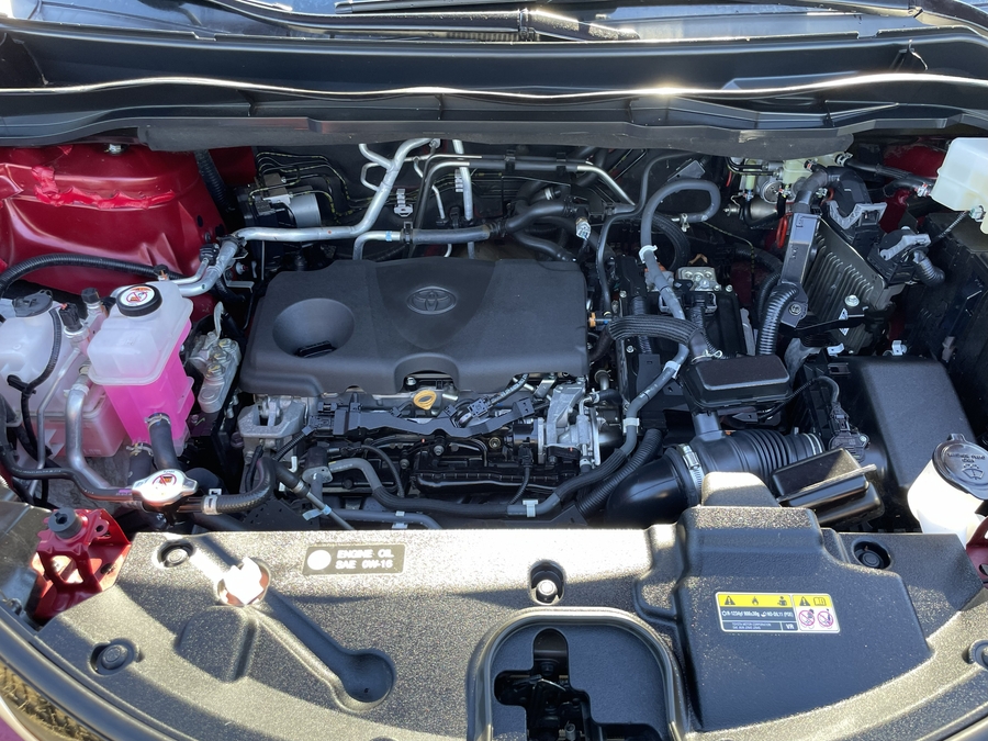 Used 2021 Toyota Sienna Hybrid Limited - BraunAbility Side Entry Entry Fold Out Automatic Ramp