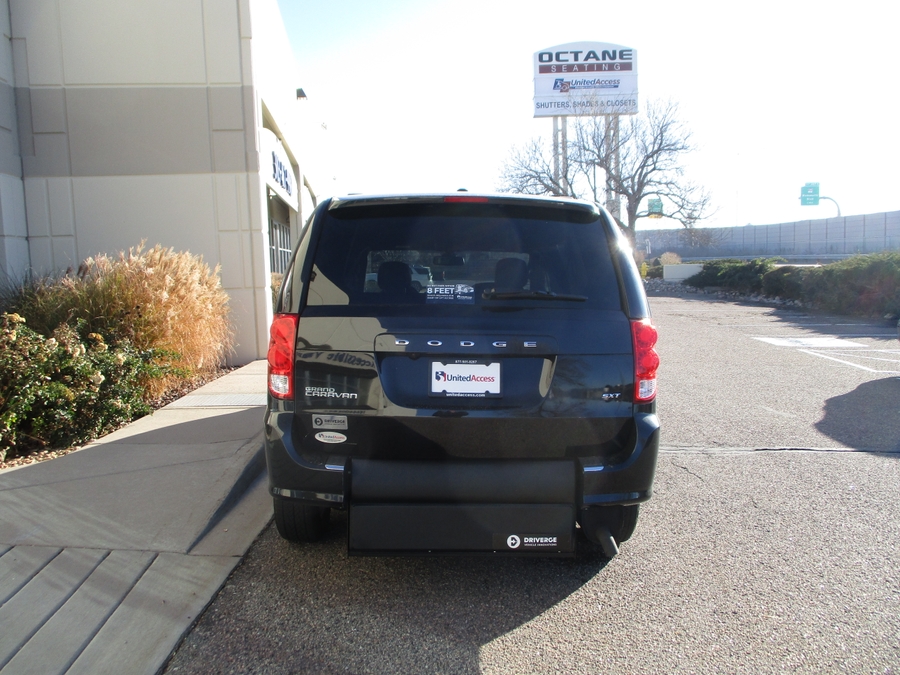 Used 2020 Dodge Grand Caravan SXT - DRIVERGE Rear Entry Entry Fold Out Manual Ramp