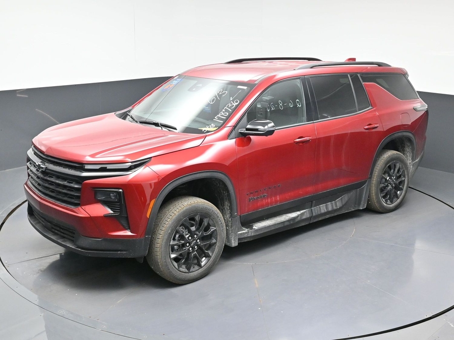 New 2026 Chevrolet Traverse 1LT Midnight Edition - BraunAbility Side Entry In Floor Automatic Ramp