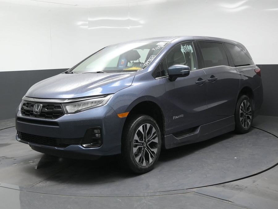 New 2026 Honda Odyssey Elite - BraunAbility Side Entry In Floor Automatic Ramp