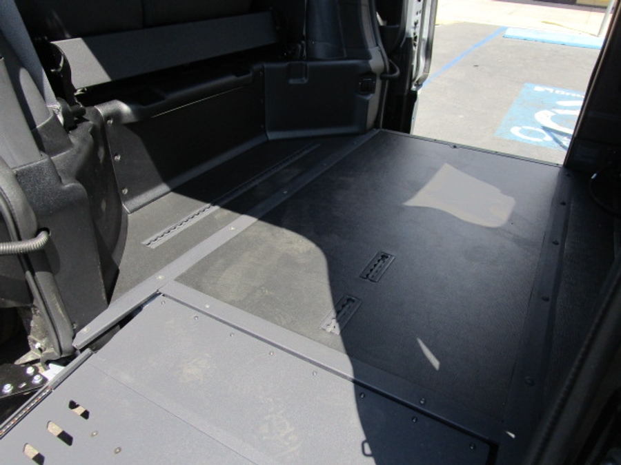 New 2026 Toyota Sienna Hybrid XSE Sport - BraunAbility Side Entry Entry Fold Out Automatic Ramp