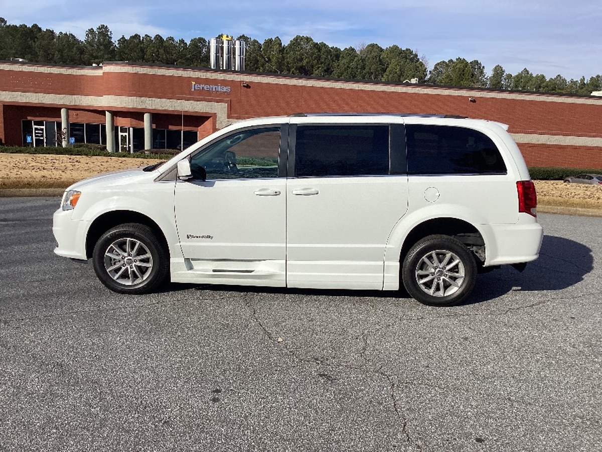 2019 DODGE GRAND CARAVAN - Image 4