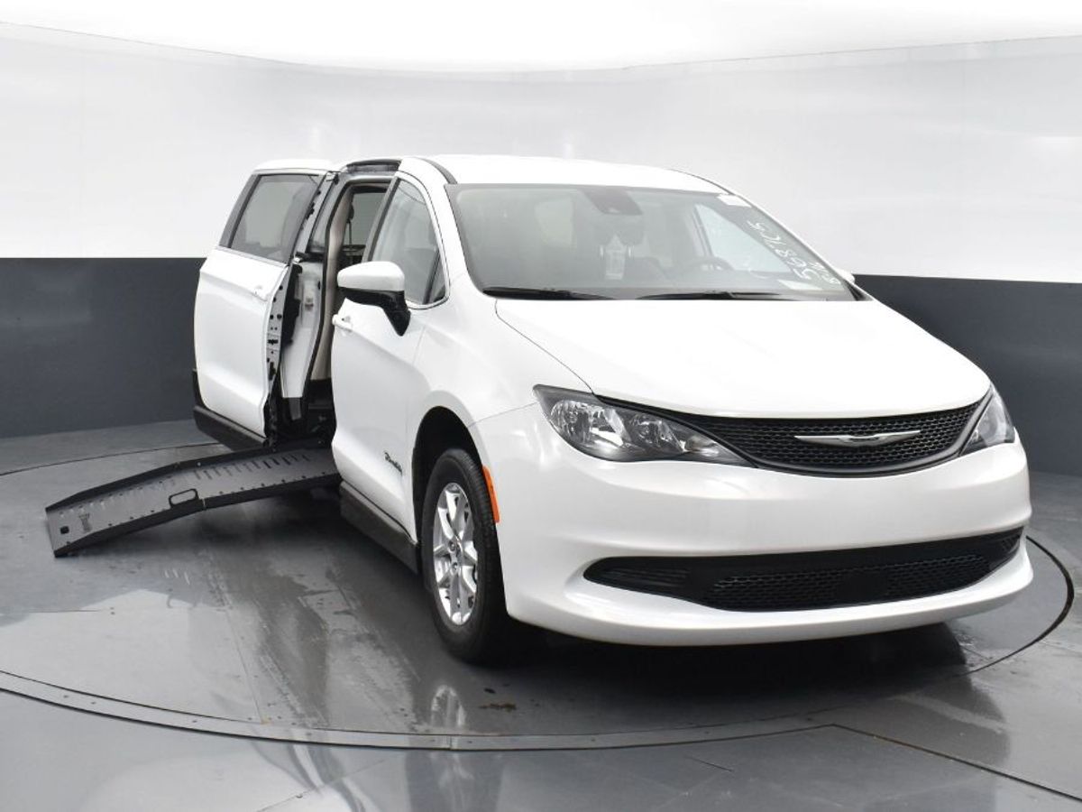 2023 CHRYSLER VOYAGER - Image 7