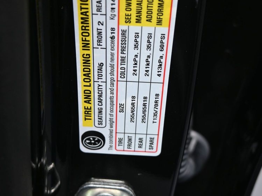 New 2026 Chevrolet Traverse 1LT - BraunAbility Side Entry In Floor Automatic Ramp