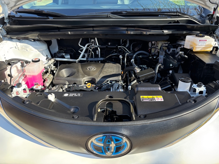 Used 2021 Toyota Sienna Hybrid XLE Base - BraunAbility Side Entry Entry Fold Out Automatic Ramp