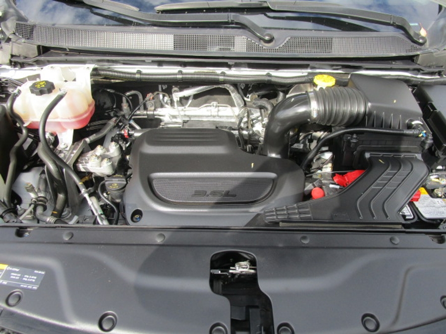 Used 2023 Chrysler Pacifica Touring L Safety - BraunAbility Side Entry Entry In Floor Automatic Ramp