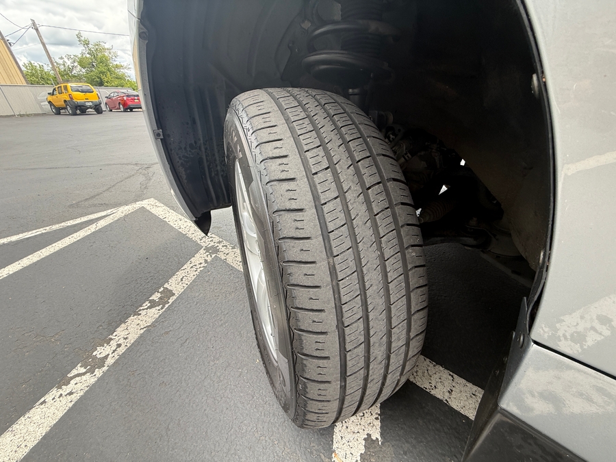 Used 2017 Toyota Sienna LE - VMI Side Entry Entry In Floor Automatic Ramp