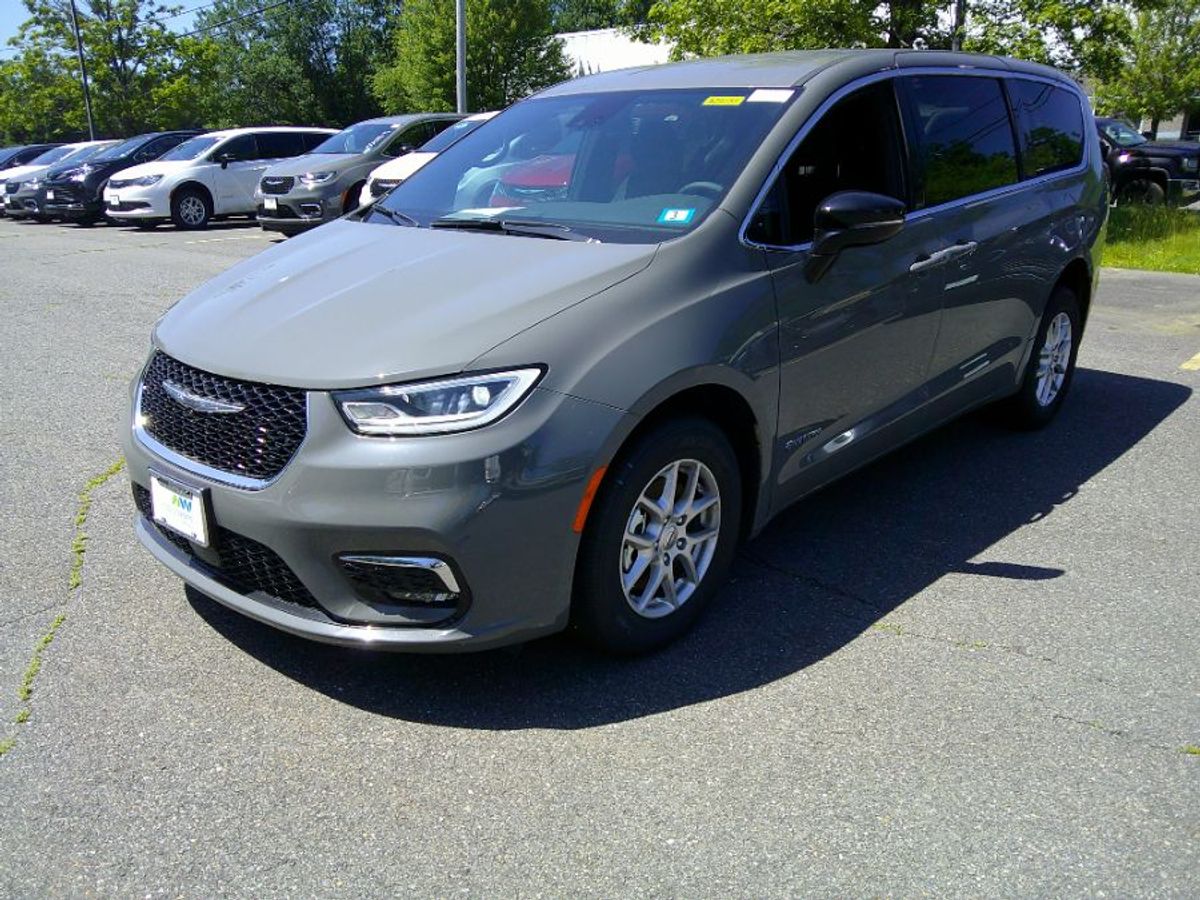 Chrysler Pacifica gris imagen numero 4
