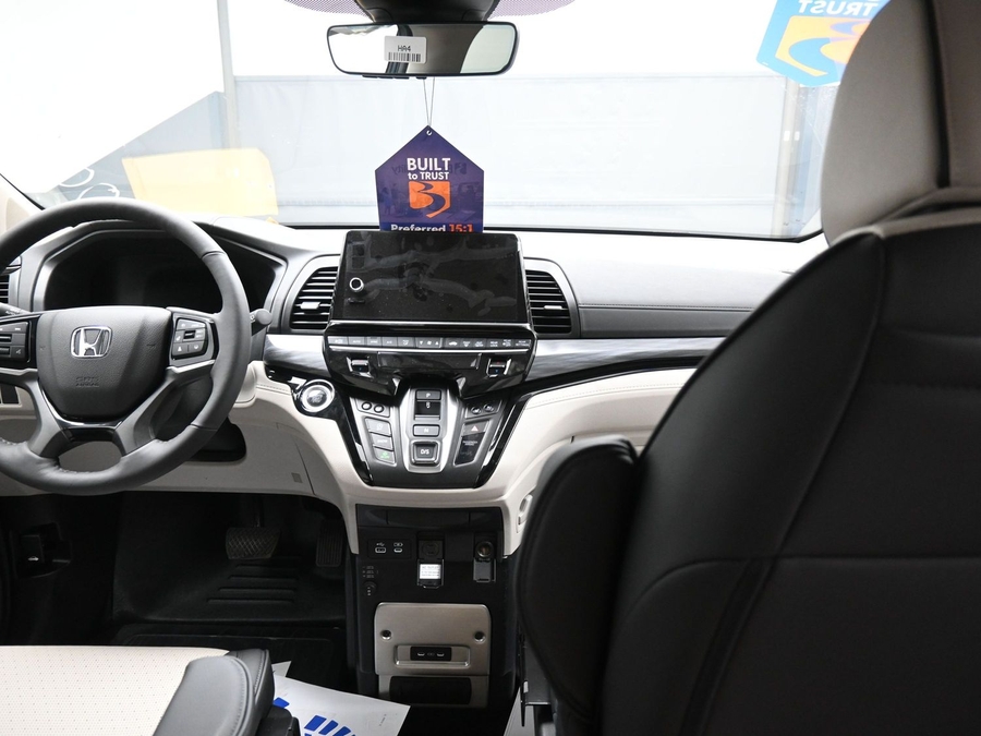 New 2026 Honda Odyssey Elite - BraunAbility Side Entry Entry In Floor Automatic Ramp