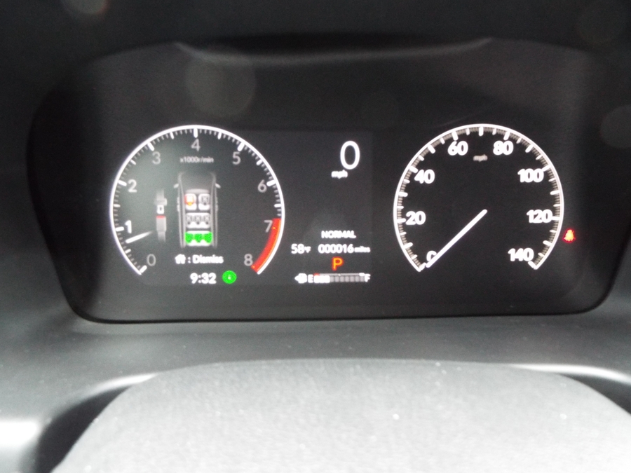 White Honda Odyssey image number 8