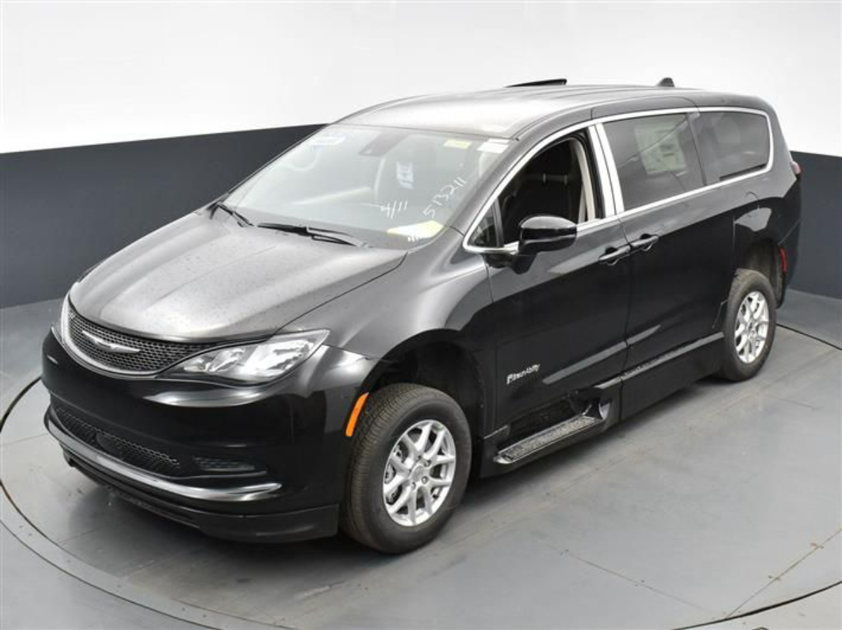 2023 CHRYSLER VOYAGER - Image 22