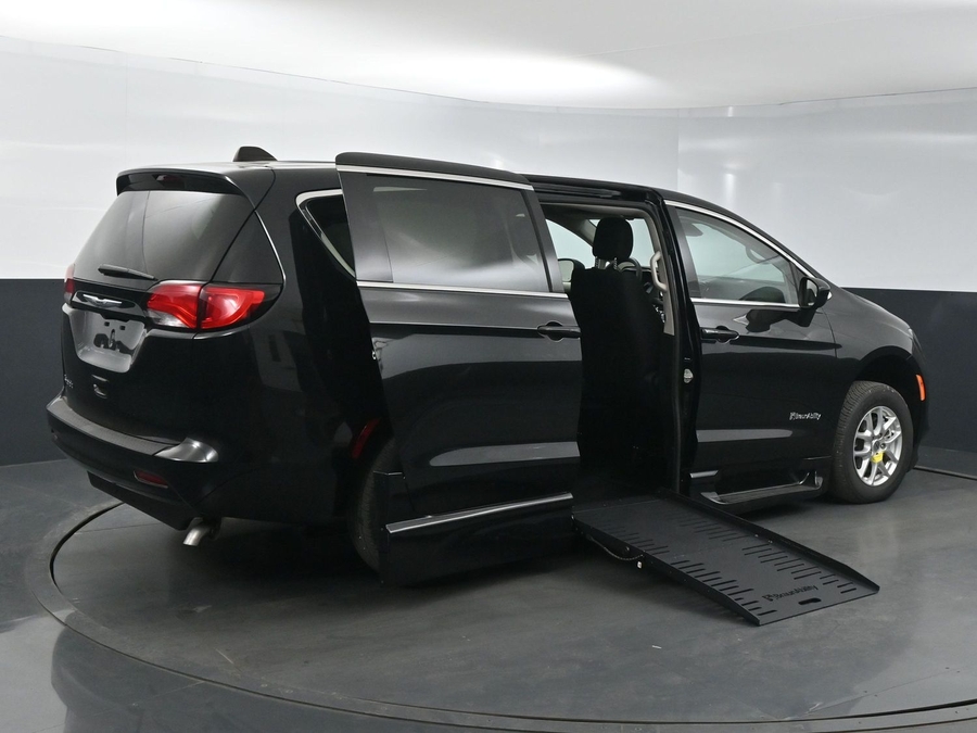 Used 2023 Chrysler Voyager LX - BraunAbility Side Entry Entry Fold Out Automatic Ramp
