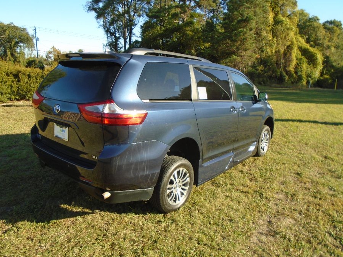 2020 TOYOTA SIENNA - Image 18