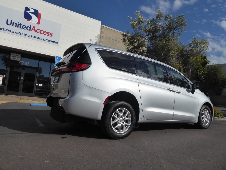 Used 2024 Chrysler Pacifica Touring - ATS Rear Entry Fold Out Manual Ramp
