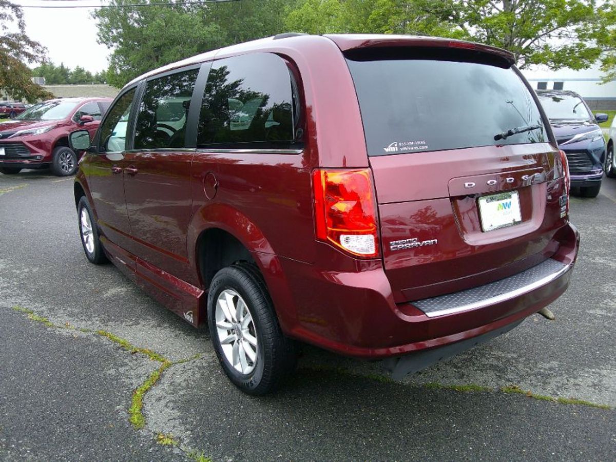 Red Dodge Grand Caravan image number 8
