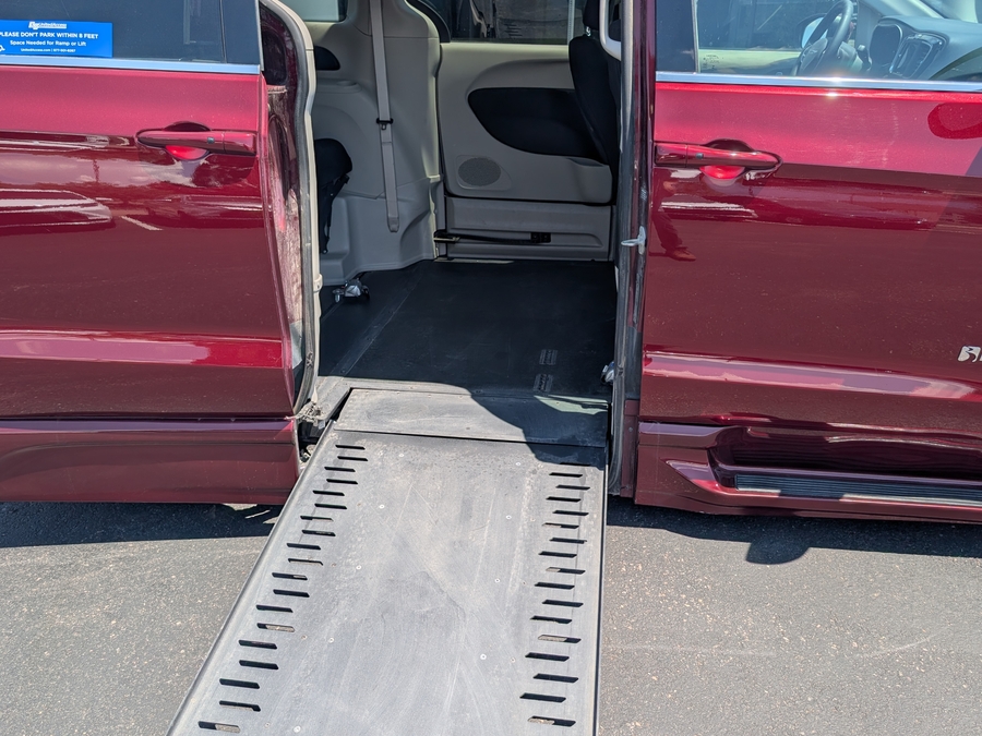 Used 2023 Chrysler Voyager LX - BraunAbility Side Entry In Floor Automatic Ramp