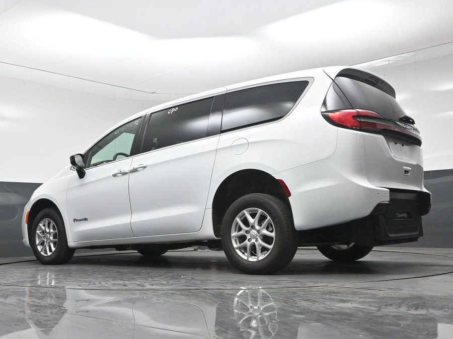 Used 2025 Chrysler Pacifica Select Safety - BraunAbility Rear Entry Fold Out Manual Ramp