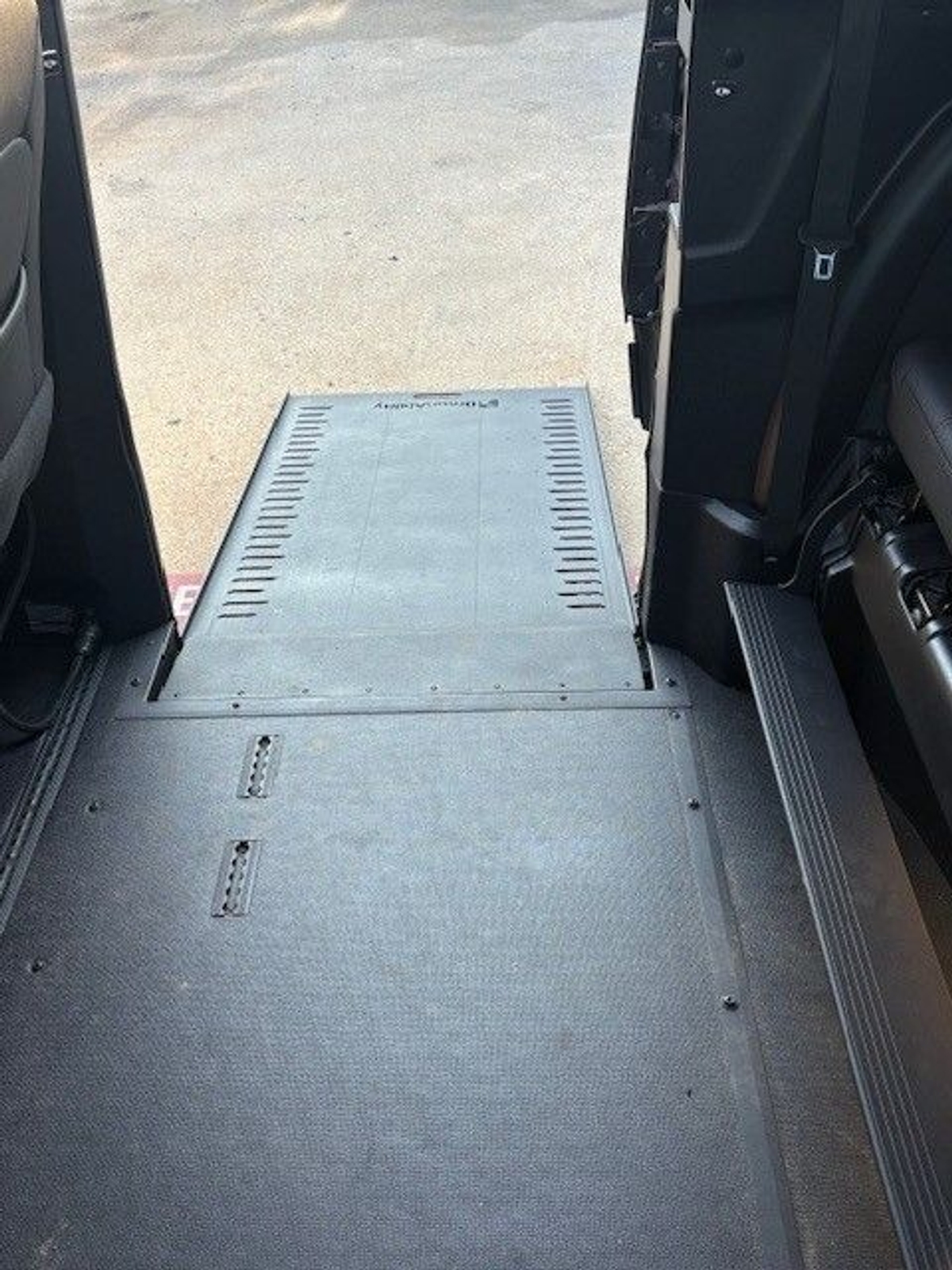 2023 CHEVROLET TRAVERSE - Image 16