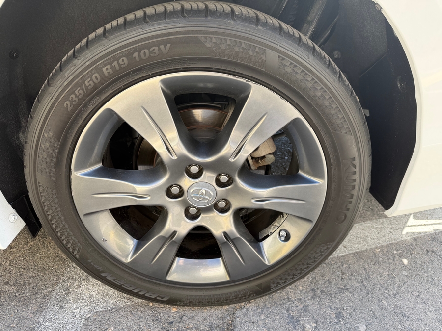 Used 2015 Toyota Sienna SE - Freedom Rear Entry Fold Out Automatic Ramp