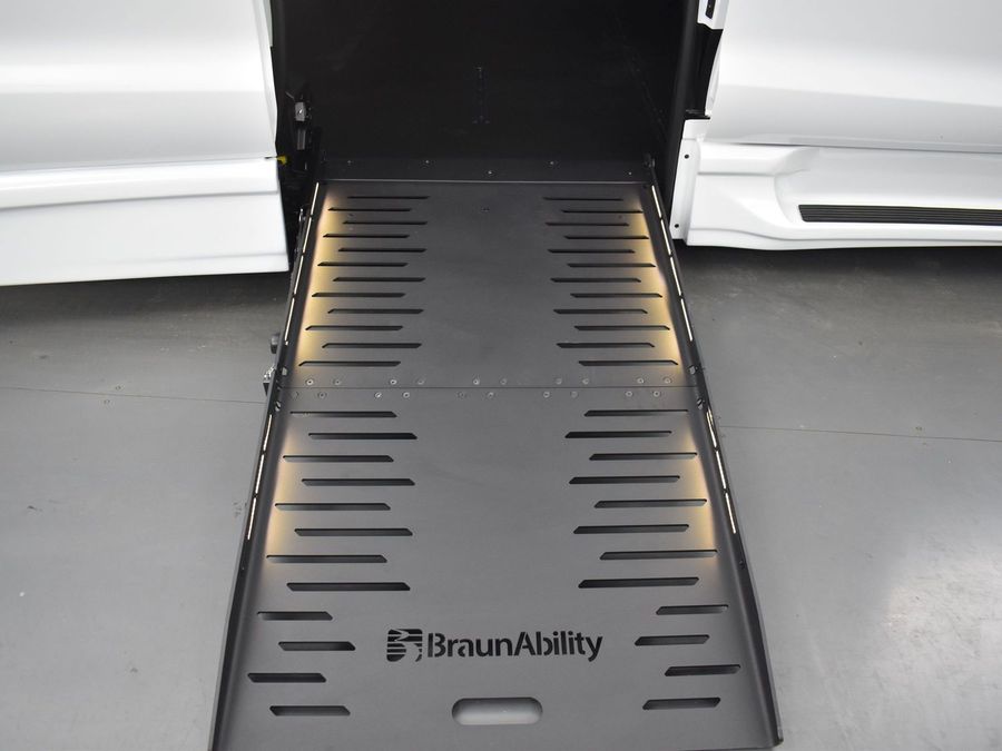 Used 2024 Chrysler Pacifica Touring L - BraunAbility Side Entry Entry Fold Out Automatic Ramp
