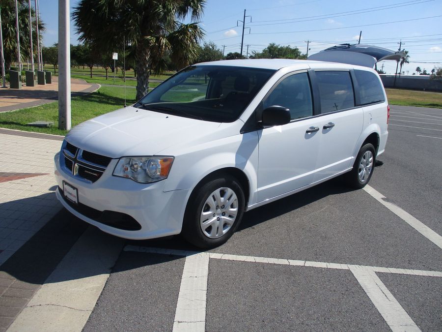 Used 2019 Dodge Grand Caravan SE - International Mobility Rear Entry Entry Fold Out Manual Ramp