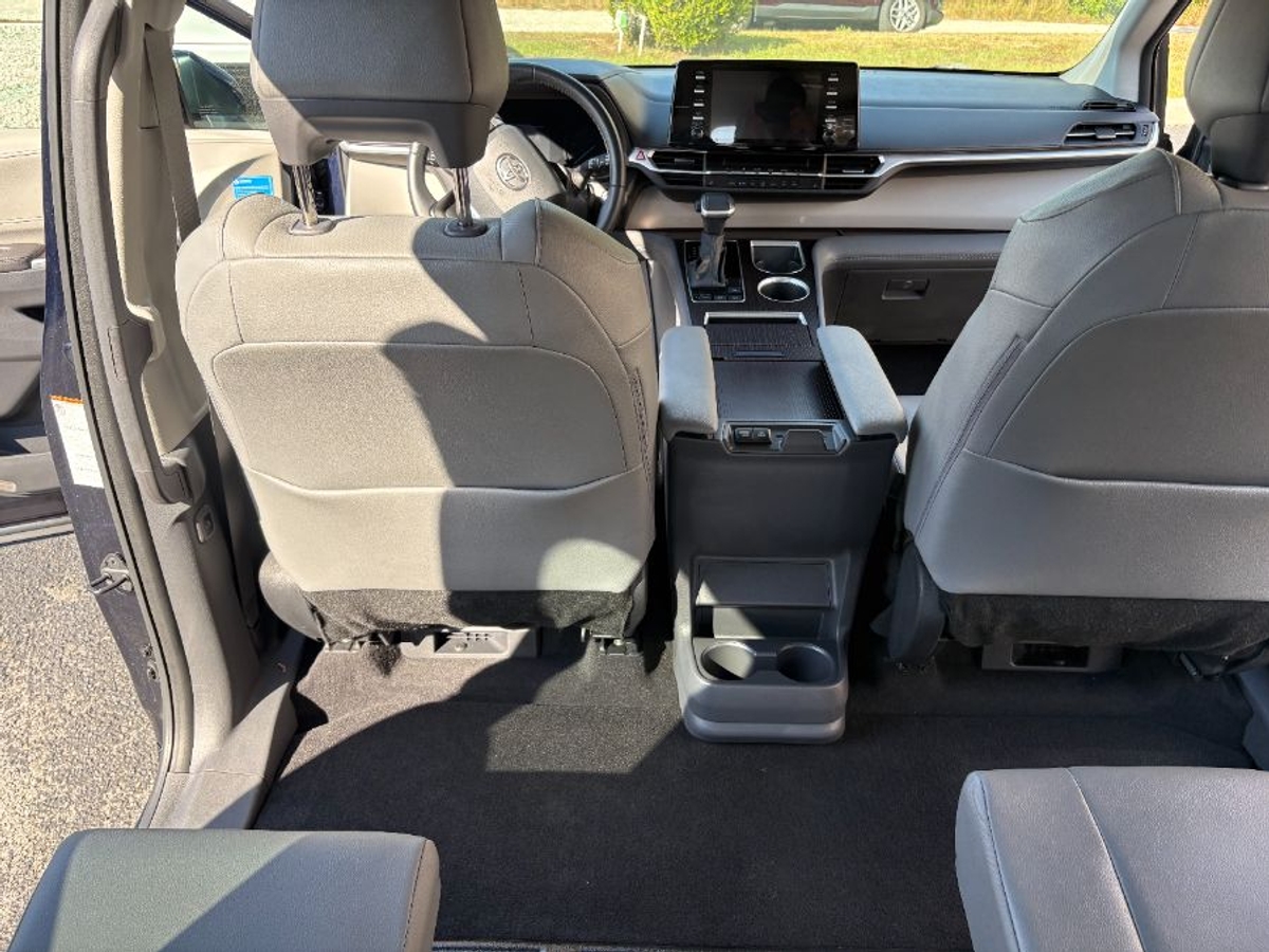 2024 TOYOTA SIENNA - Image 18