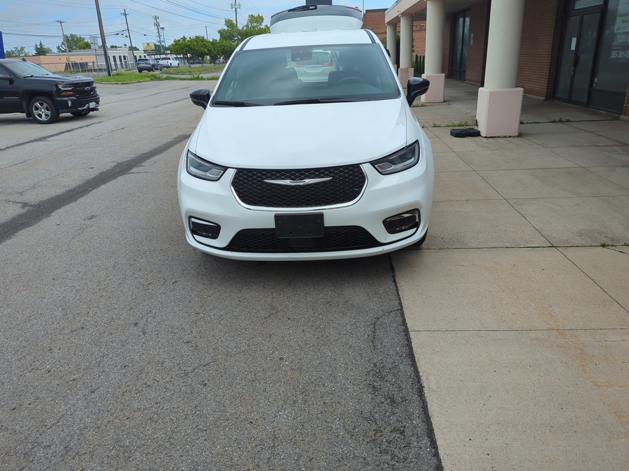 Used 2024 Chrysler Pacifica Touring - BraunAbility Rear Entry Fold Out Manual Ramp