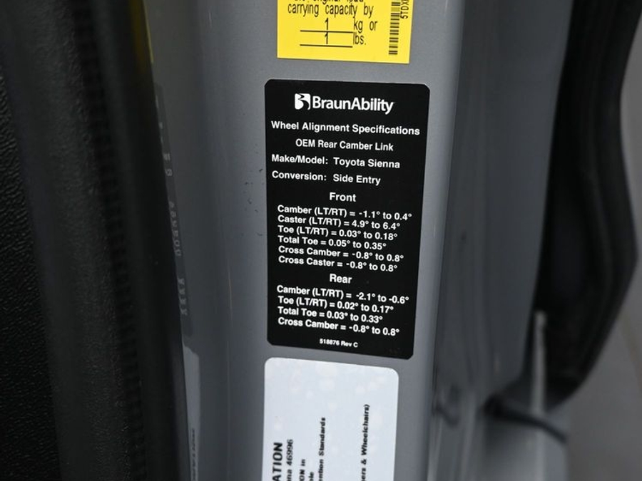 New 2026 Toyota Sienna Hybrid XSE Sport - BraunAbility Side Entry Fold Out Automatic Ramp