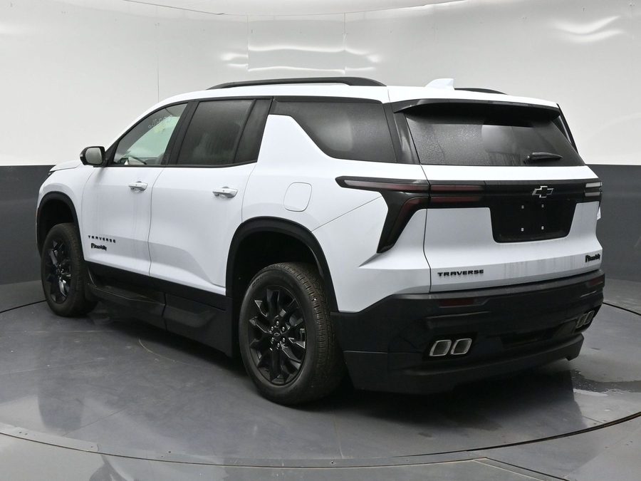 New 2026 Chevrolet Traverse 1LT Midnight - BraunAbility Side Entry In Floor Automatic Ramp