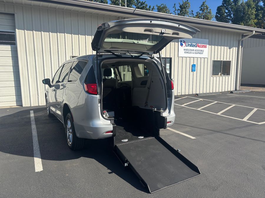 Used 2022 Chrysler Voyager LX - ATS Rear Entry Entry Fold Out Manual Ramp