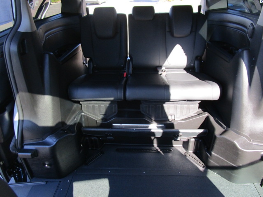 Used 2023 Honda Odyssey EX-L - VMI Side Entry Entry In Floor Automatic Ramp