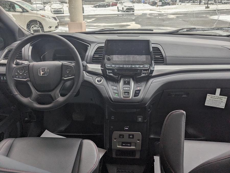 Used 2023 Honda Odyssey Sport - BraunAbility Side Entry Entry In Floor Automatic Ramp