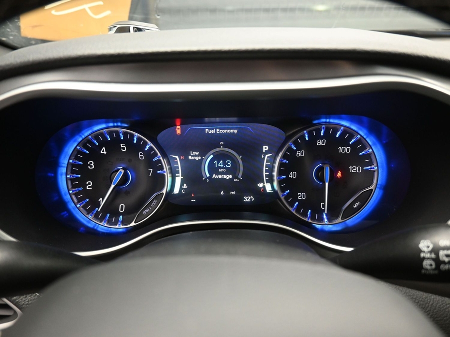 Blue Chrysler Pacifica image number 12
