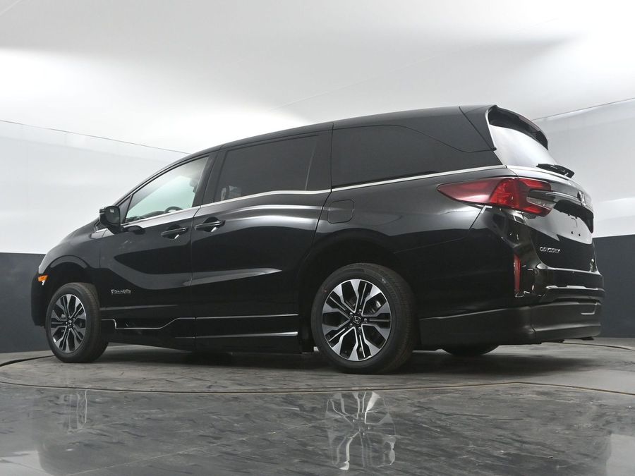 New 2025 Honda Odyssey Elite - BraunAbility Side Entry Entry In Floor Automatic Ramp