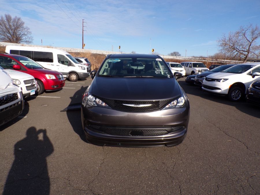 2022 CHRYSLER VOYAGER - Image 2