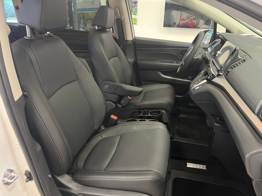 New 2025 Honda Odyssey EX-L - VMI Side Entry Entry In Floor Automatic Ramp