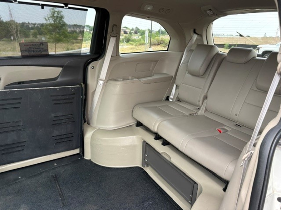 Used 2016 Honda Odyssey EX-L - BraunAbility Side Entry Fold Out Automatic Ramp