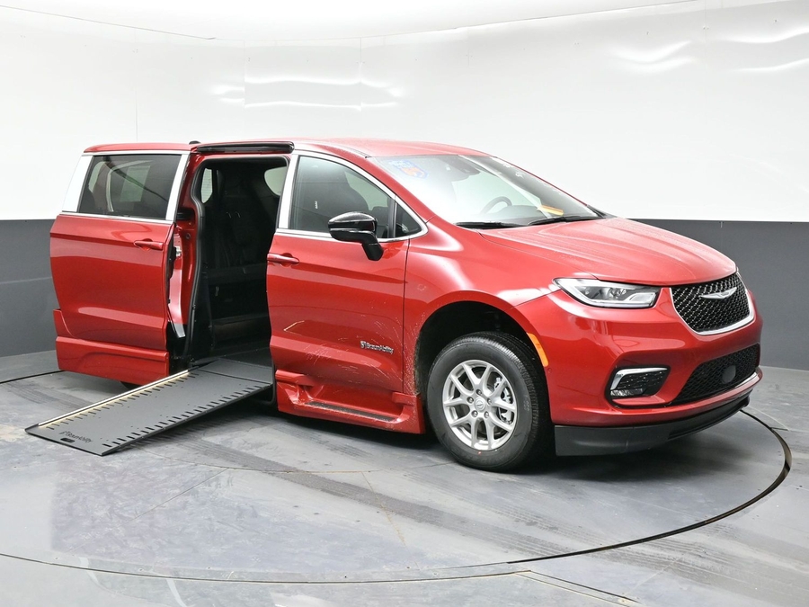 Red Chrysler Pacifica image number 10