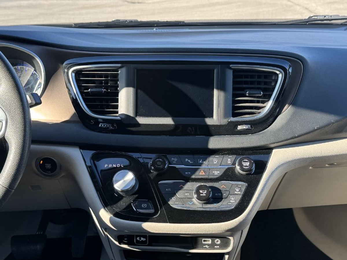 2018 CHRYSLER PACIFICA - Image 16