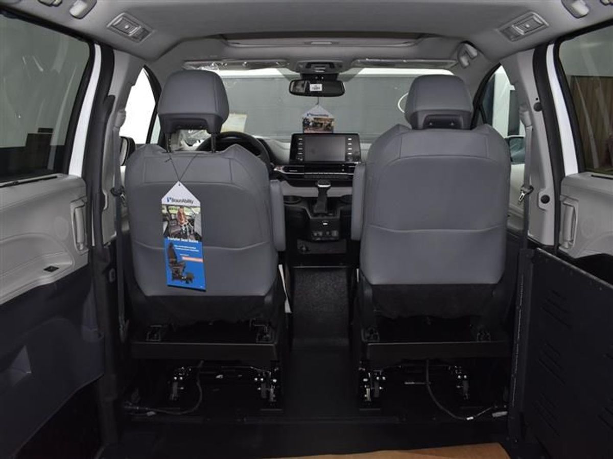 2023 TOYOTA SIENNA - Image 20