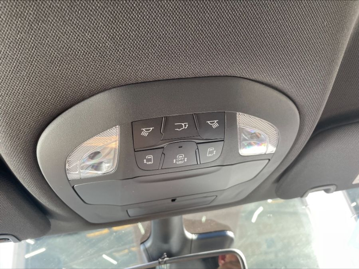 Red Chrysler Pacifica image number 7