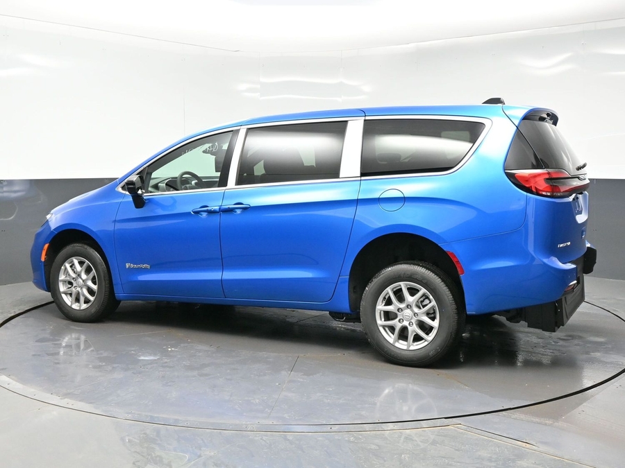Blue Chrysler Pacifica with Rear Entry Manual Fold Out ramp