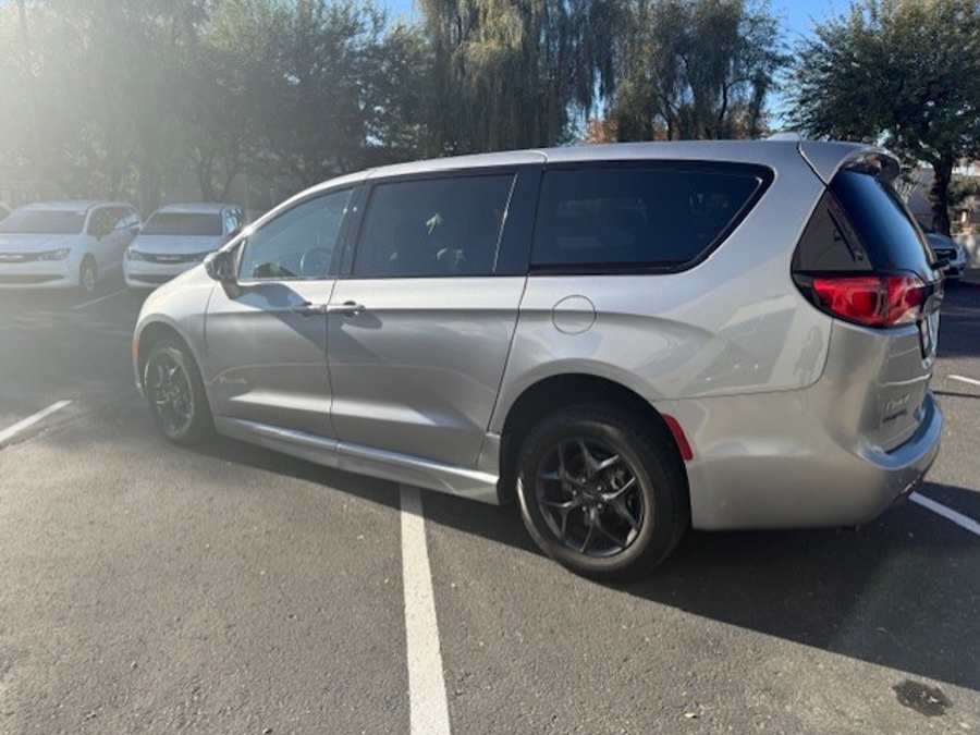 Used 2019 Chrysler Pacifica Touring Plus - BraunAbility Side Entry Entry Fold Out Automatic Ramp