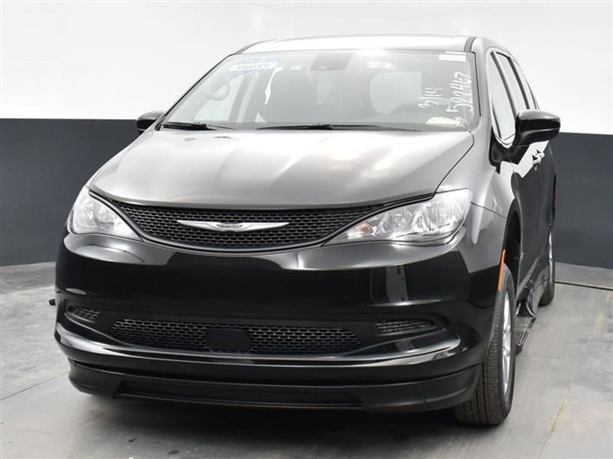 2023 CHRYSLER VOYAGER - Image 13