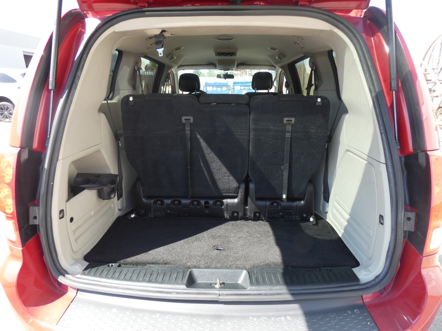 2016 Dodge Grand Caravan SE - Photo 13