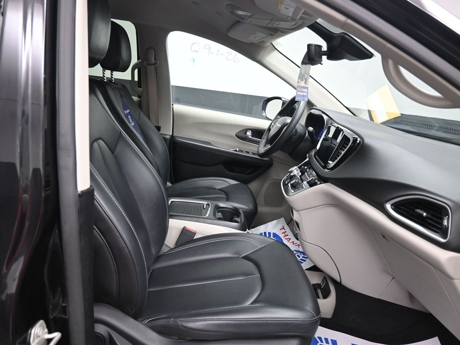 Used 2024 Chrysler Pacifica Touring L - BraunAbility Side Entry Fold Out Manual Ramp